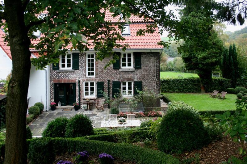 Der Borner Hof Ратинген Екстериор снимка